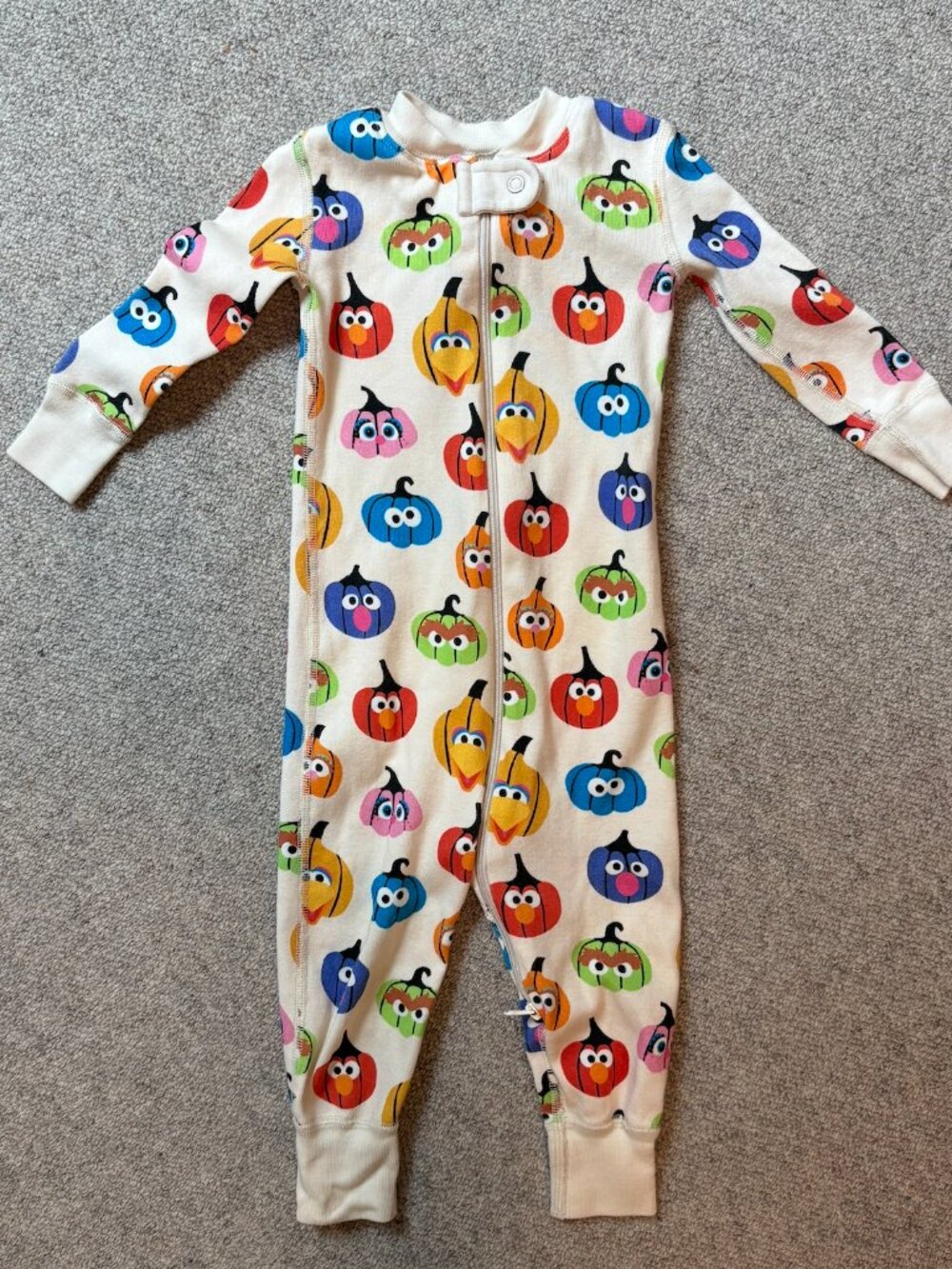 Hanna Andersson Sesame Street Zip Sleeper (12–18M)